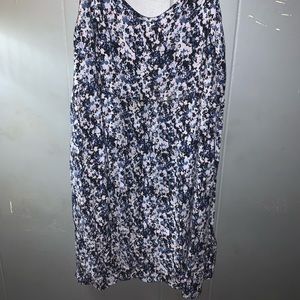 Floral spaghetti strap dress, low rise back